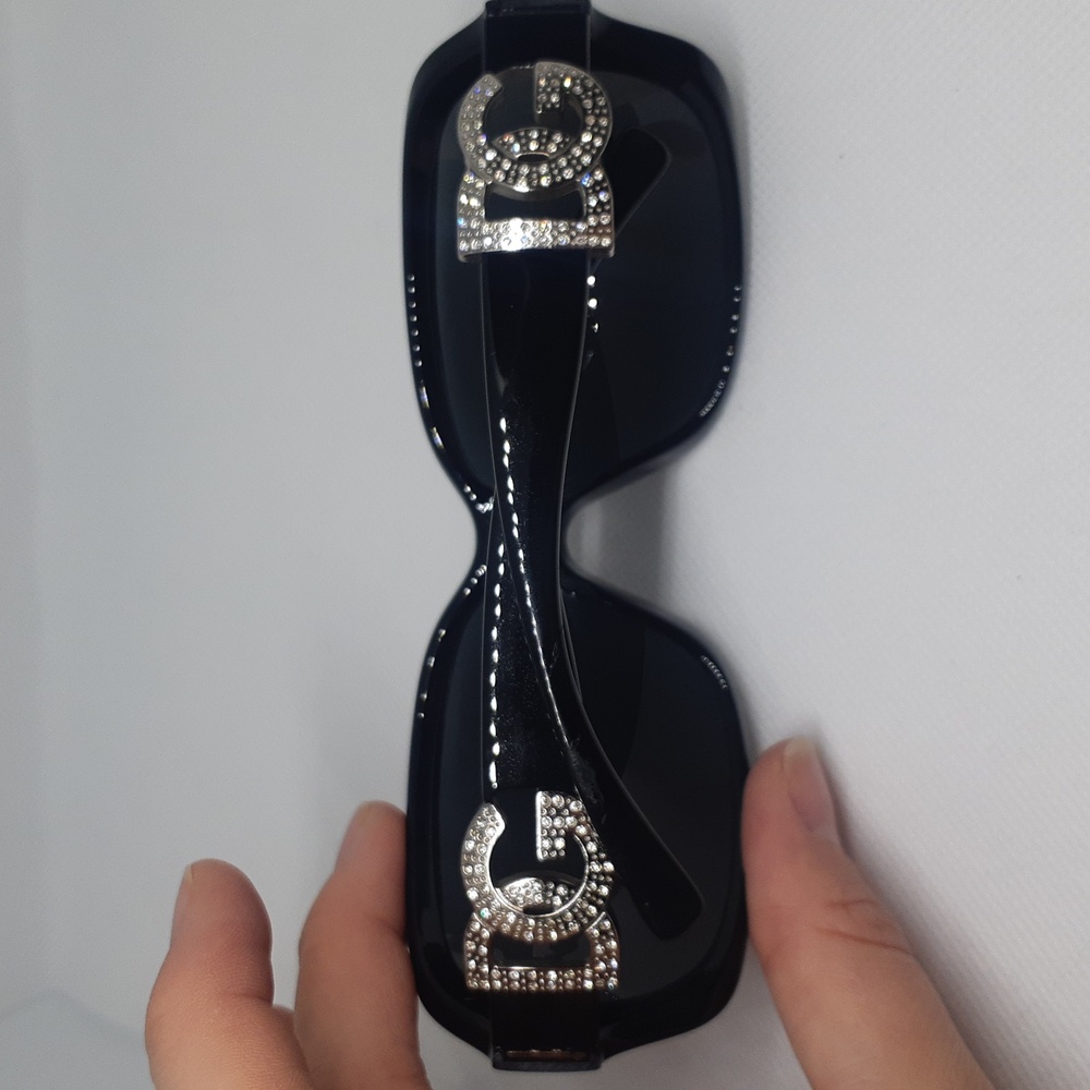 Authentic Dolce & Gabanna - Picture 8 of 8